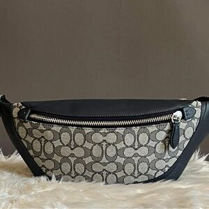 Coach Black and Gray Belt Bag